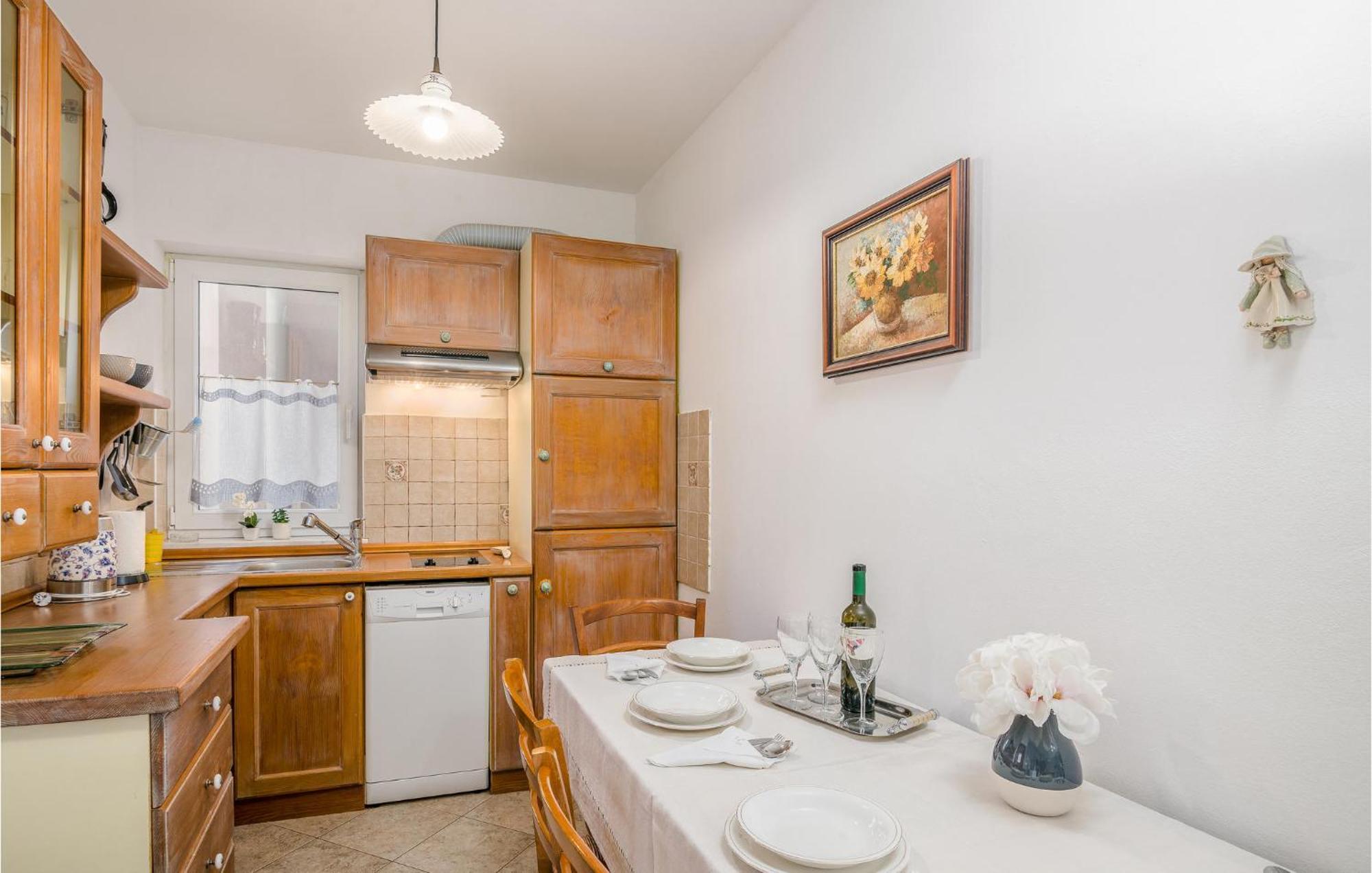 Gorgeous Apartment In Cizici With House Sea View Esterno foto