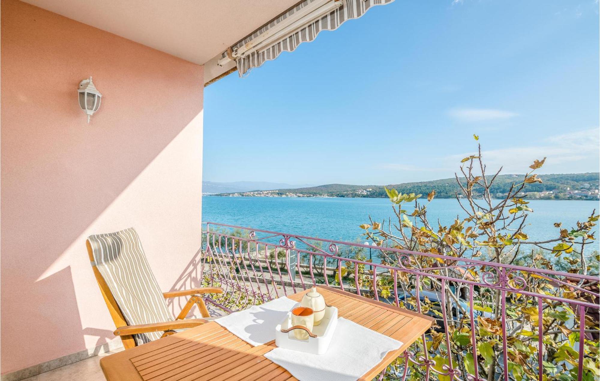 Gorgeous Apartment In Cizici With House Sea View Esterno foto