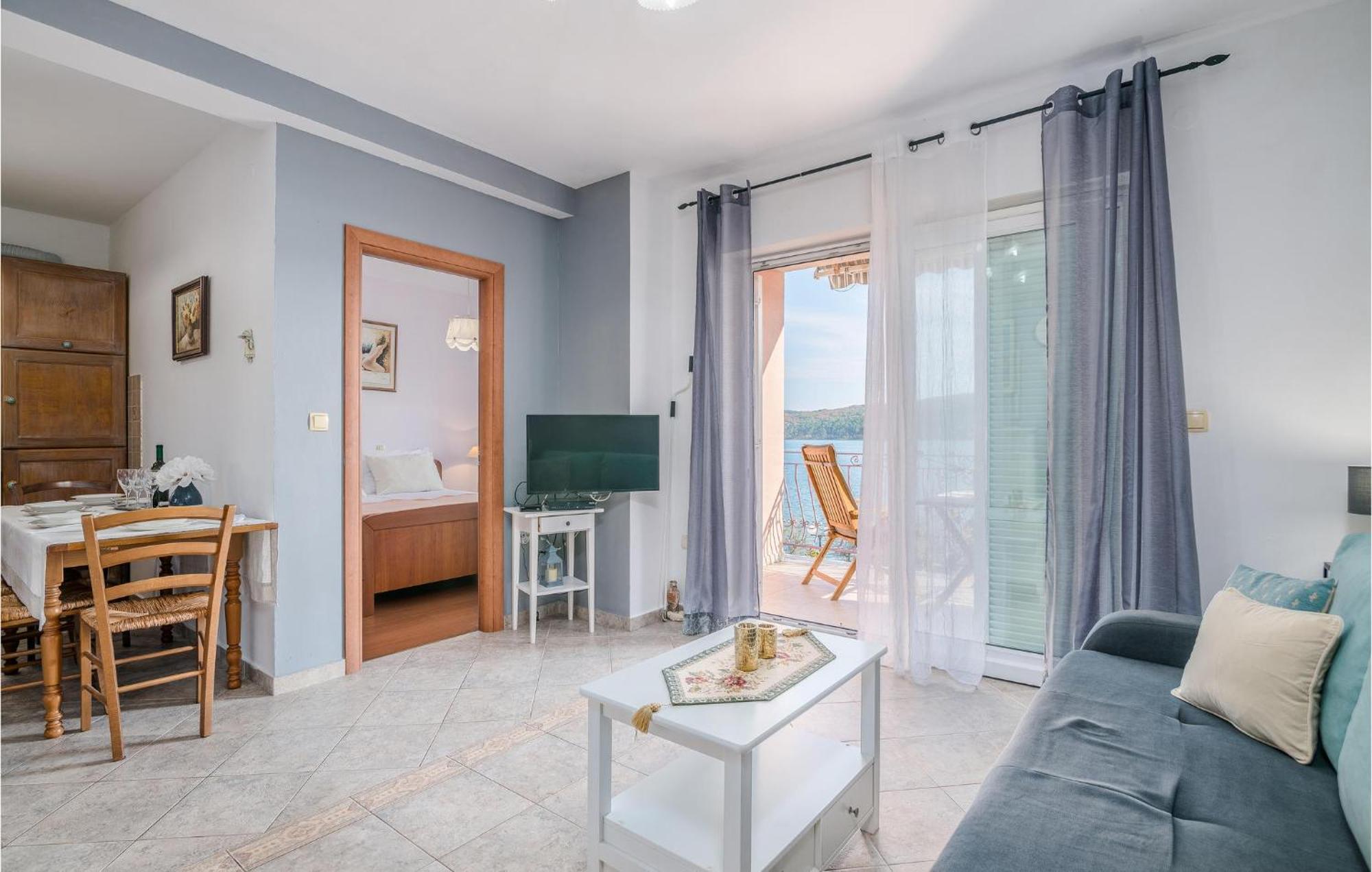 Gorgeous Apartment In Cizici With House Sea View Esterno foto