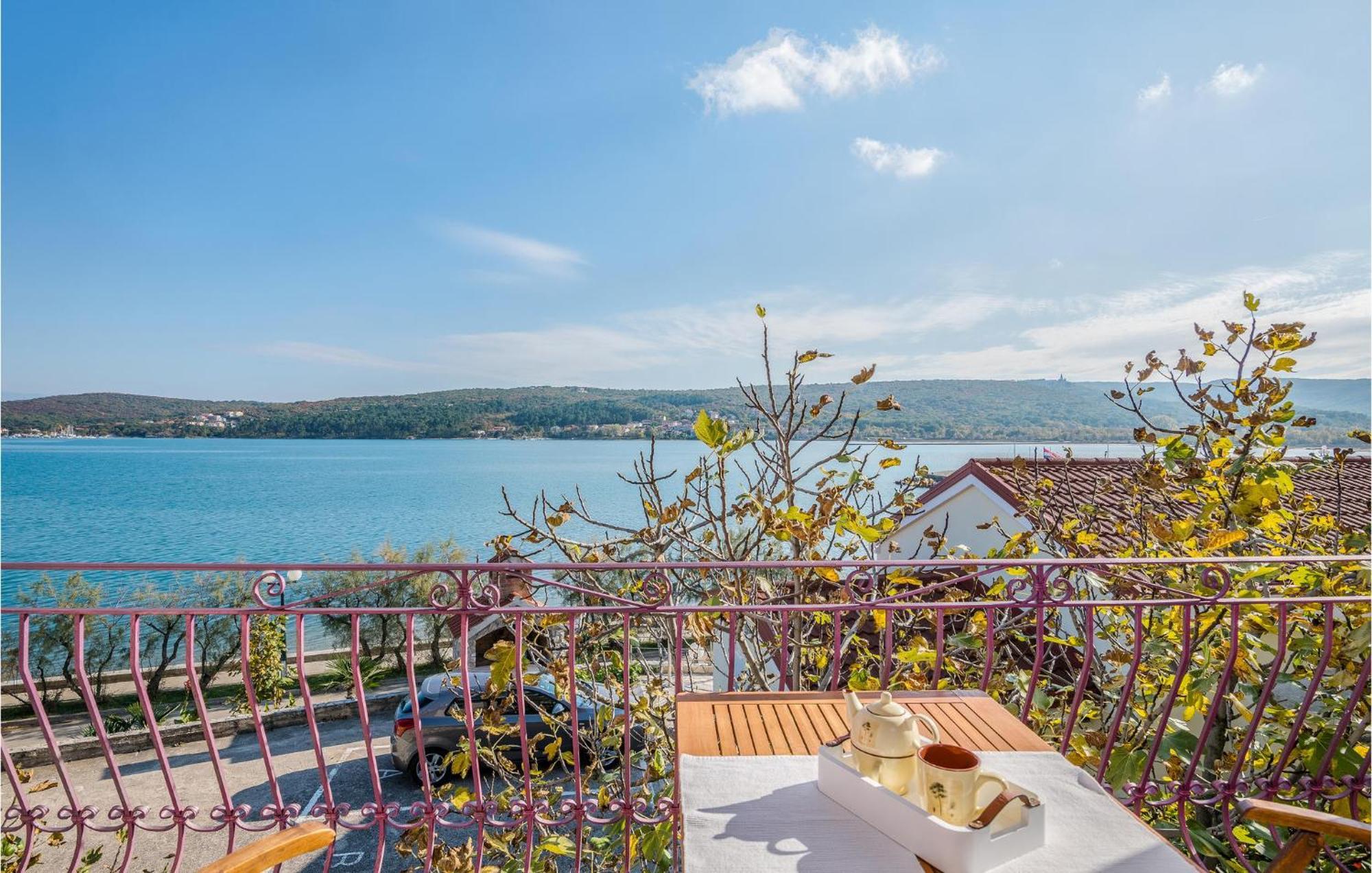 Gorgeous Apartment In Cizici With House Sea View Esterno foto