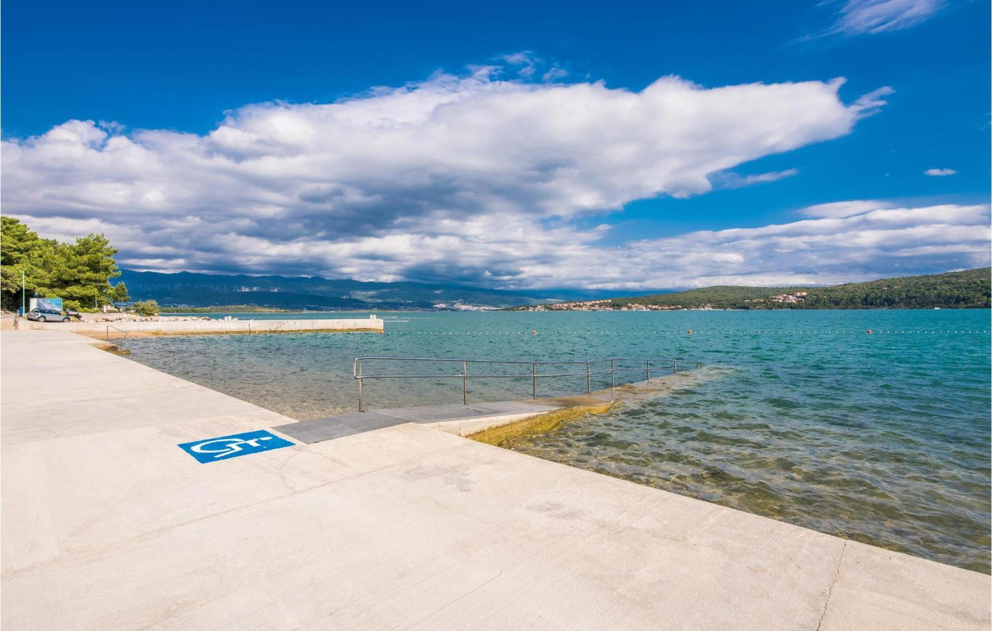 Gorgeous Apartment In Cizici With House Sea View Esterno foto